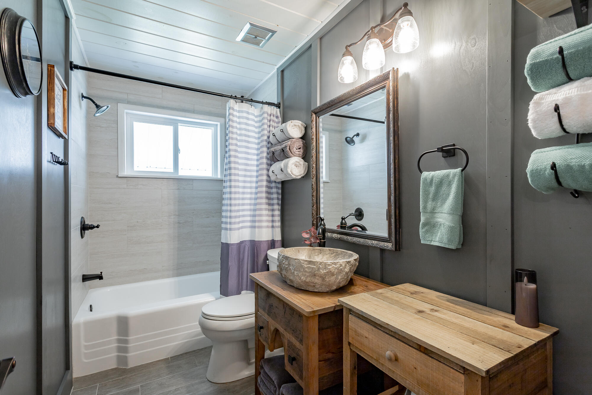 327 Irwin Avenue Decatur, TN 37322 - Photo 45 of 65 327 Irwin Avenue HD-26