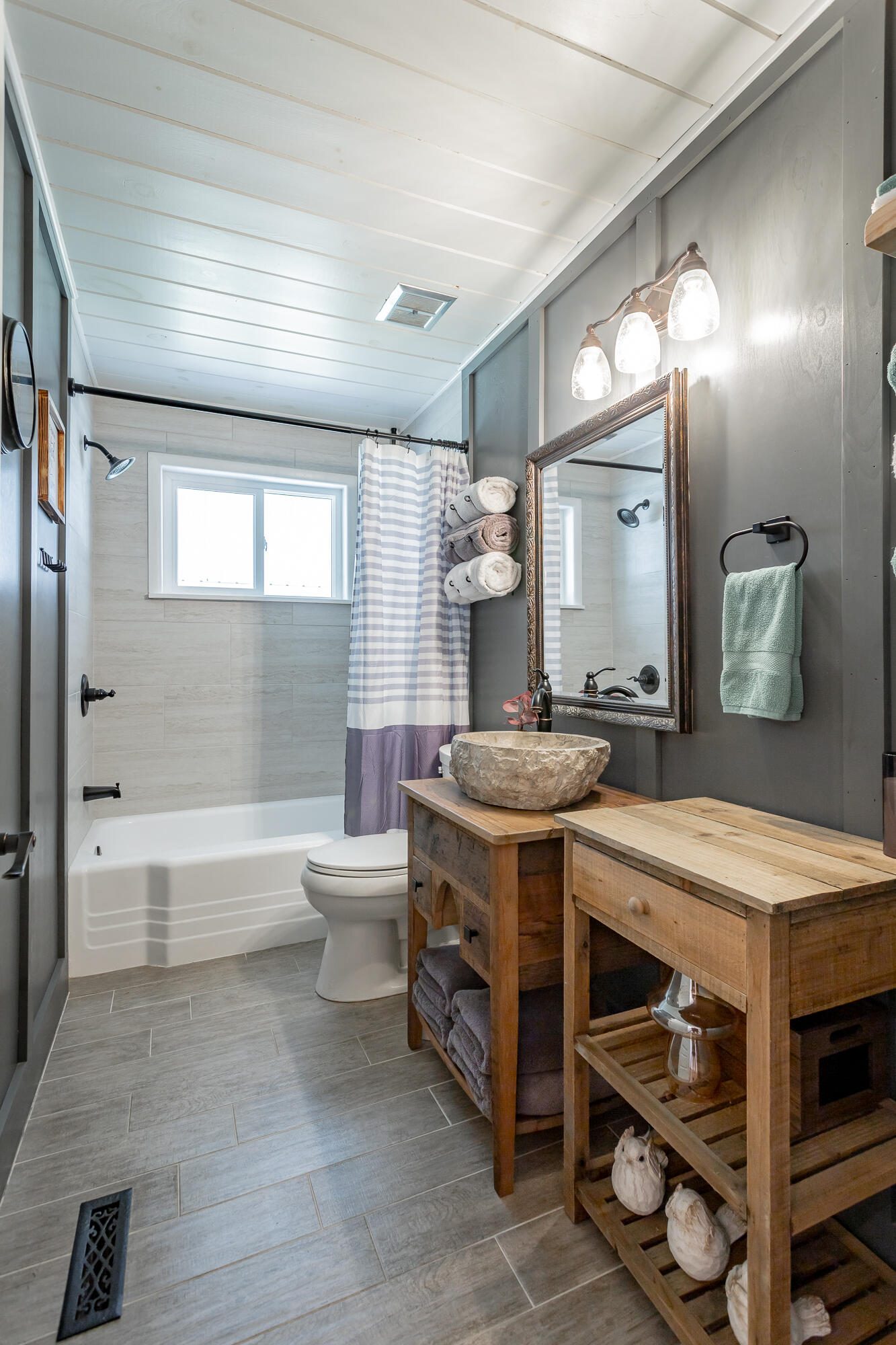 327 Irwin Avenue Decatur, TN 37322 - Photo 46 of 65 327 Irwin Avenue HD-25