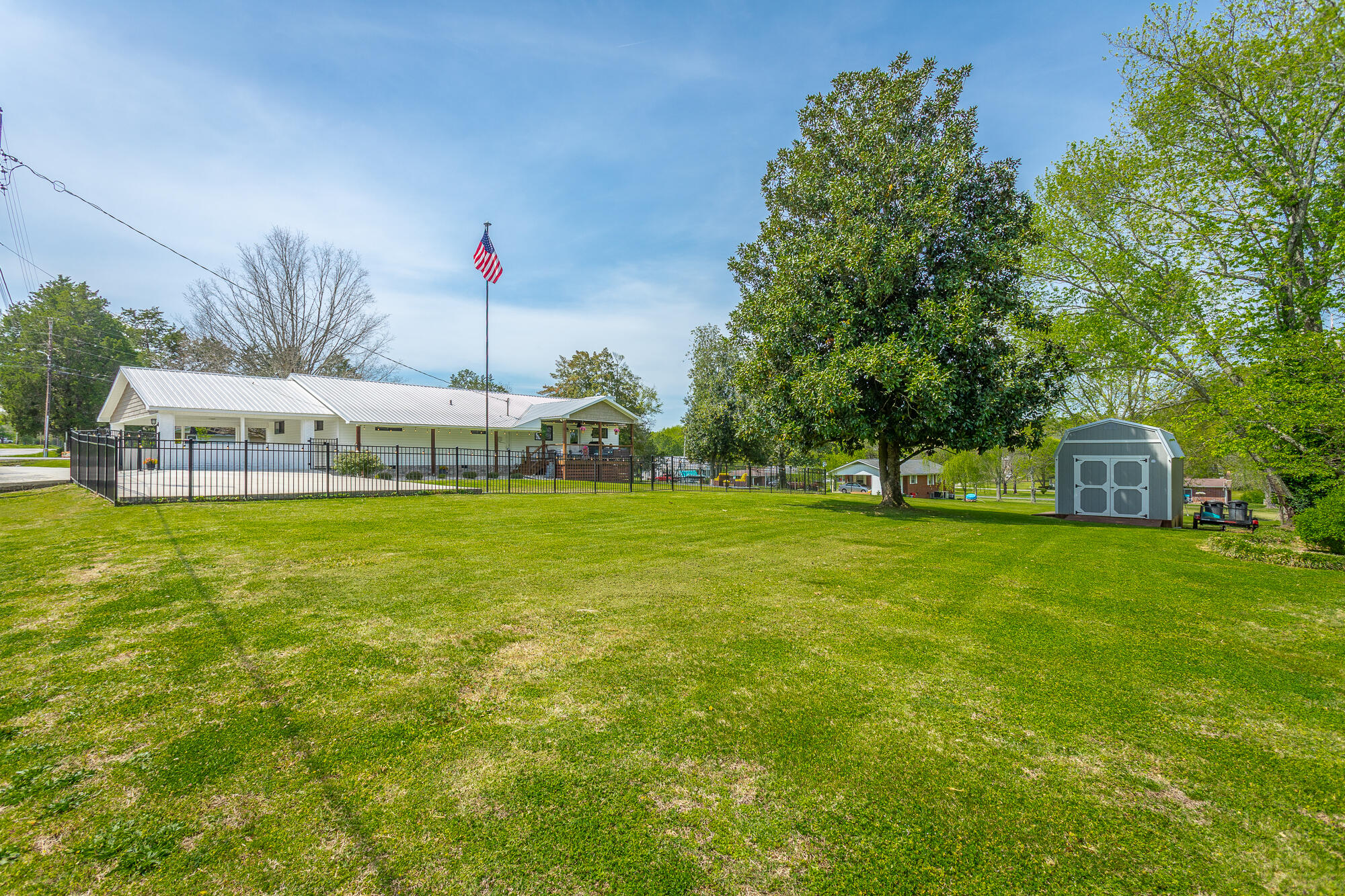 327 Irwin Avenue Decatur, TN 37322 - Photo 63 of 65 327 Irwin Avenue HD-77