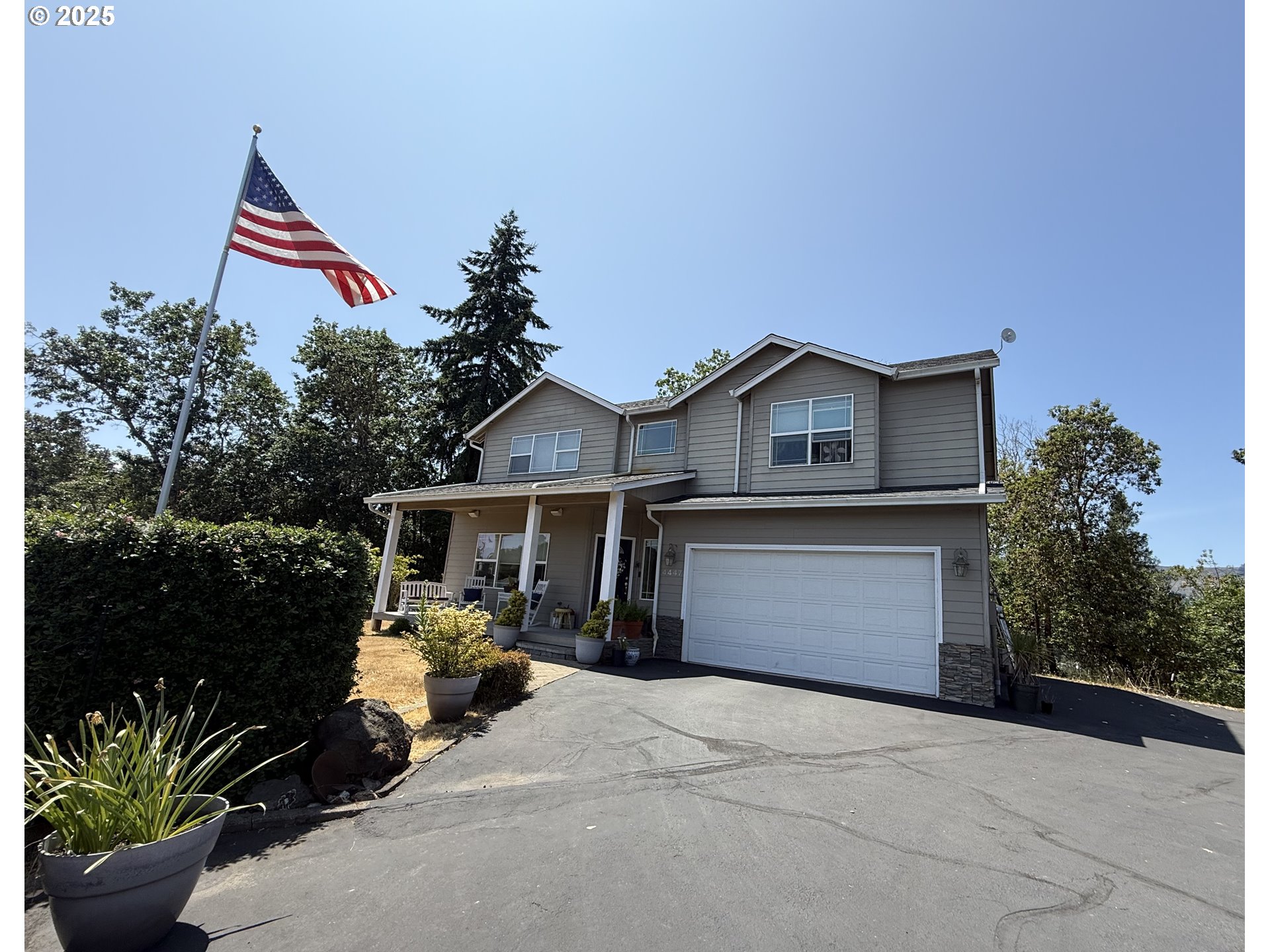 4447 Melrose Road Roseburg, OR 97471 - Photo 10 of 44