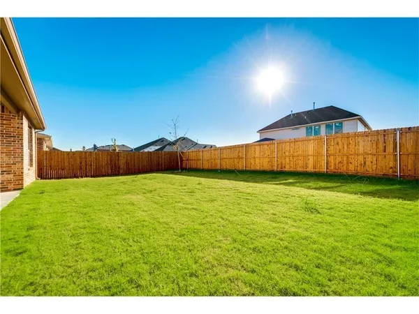 $2,650 | 620 Calliopsis Street, Little Elm, TX 75068