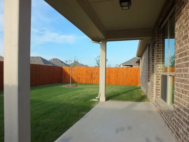 $2,750 | 620 Calliopsis Street, Little Elm, TX 75068