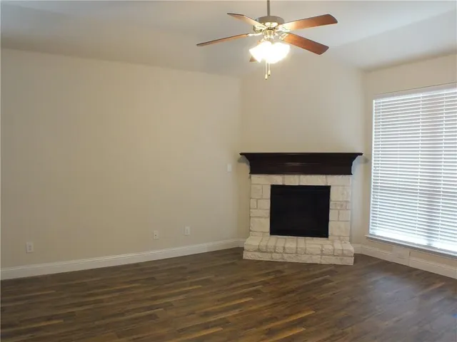 $2,750 | 620 Calliopsis Street, Little Elm, TX 75068