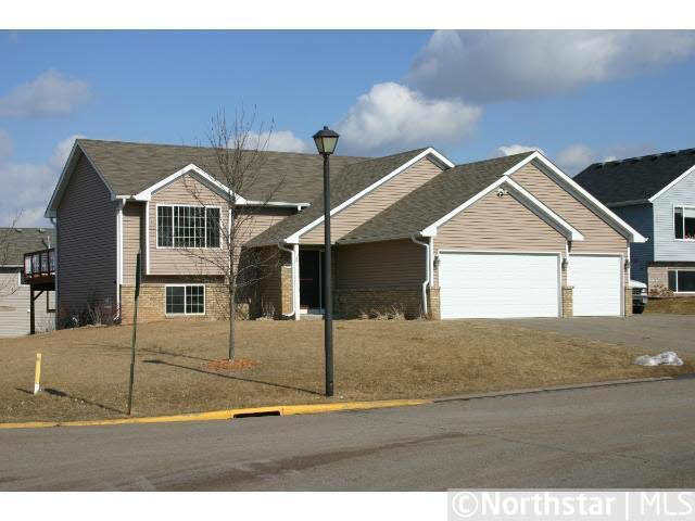 800 River Terrace Street Prescott, WI 54021 - Photo 1 of 16 Gallery Image 1
