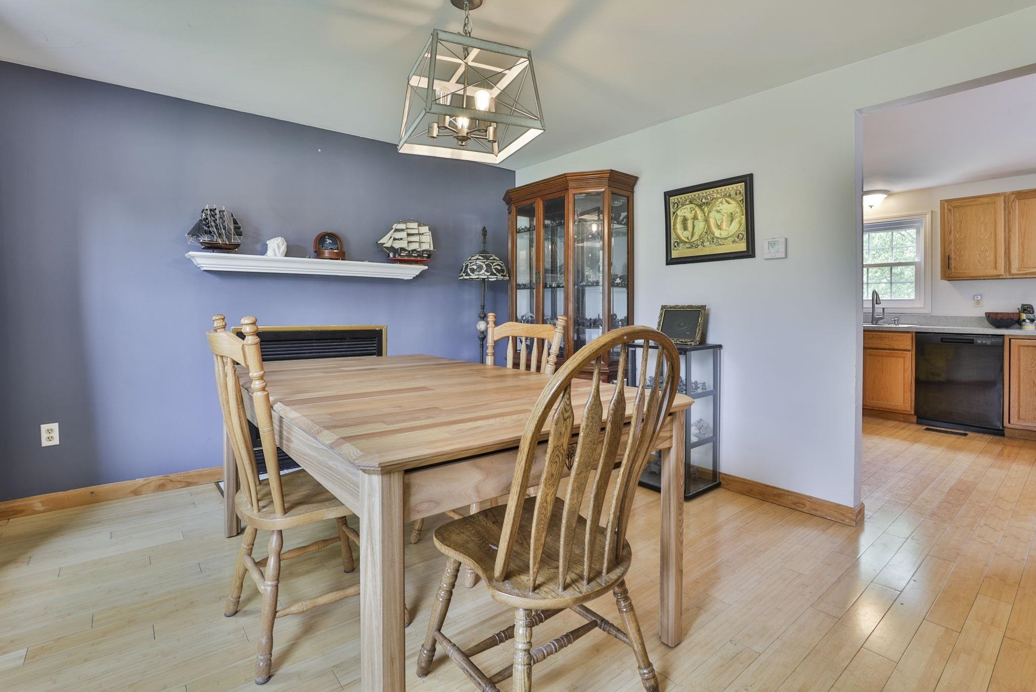 9 Mountain Road Goffstown, NH 03045 - Photo 14 of 27