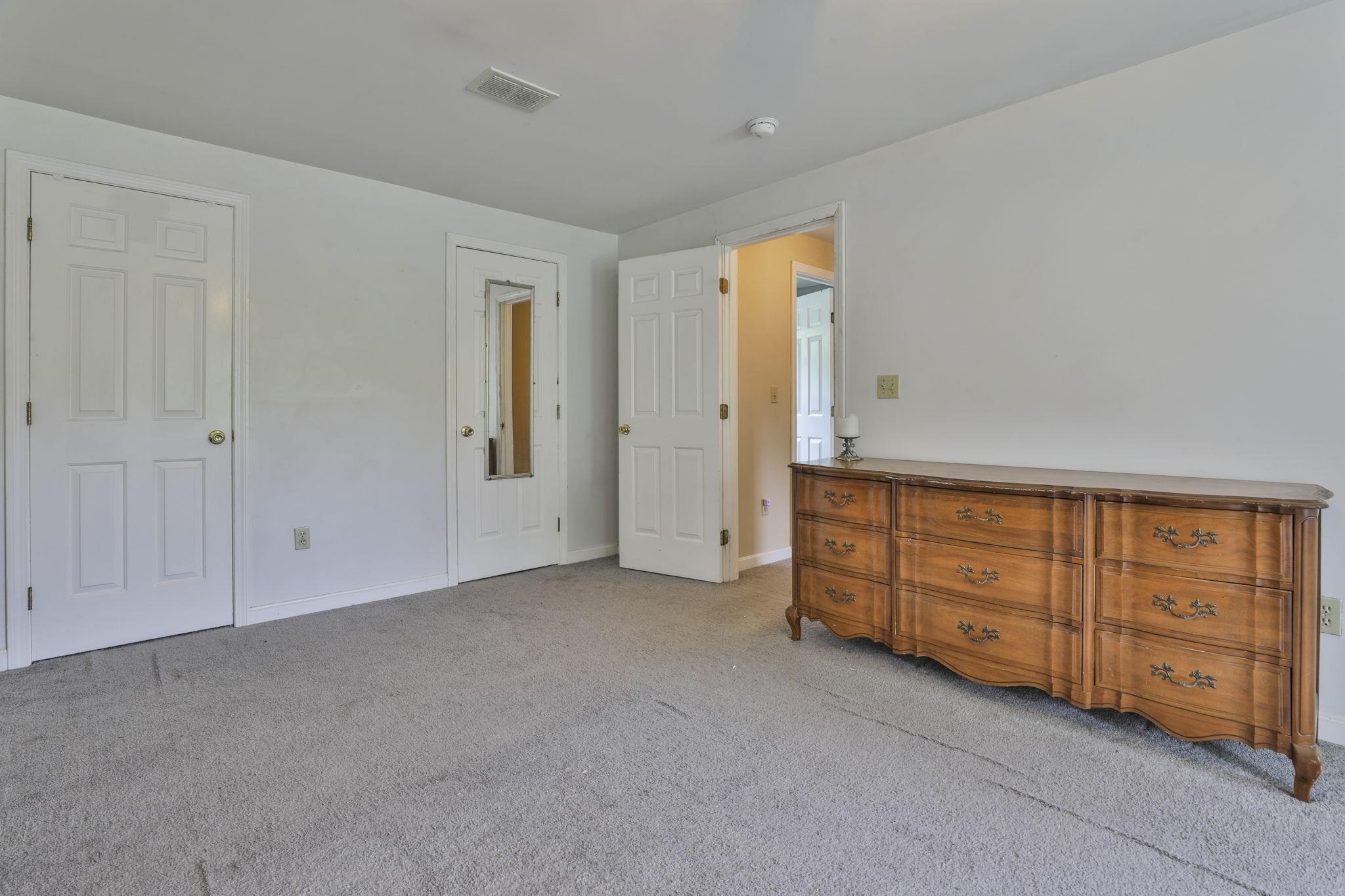 9 Mountain Road Goffstown, NH 03045 - Photo 22 of 27