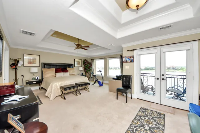 $679,000 | 4145 Boardwalk Boulevard, Seabrook, TX 77586