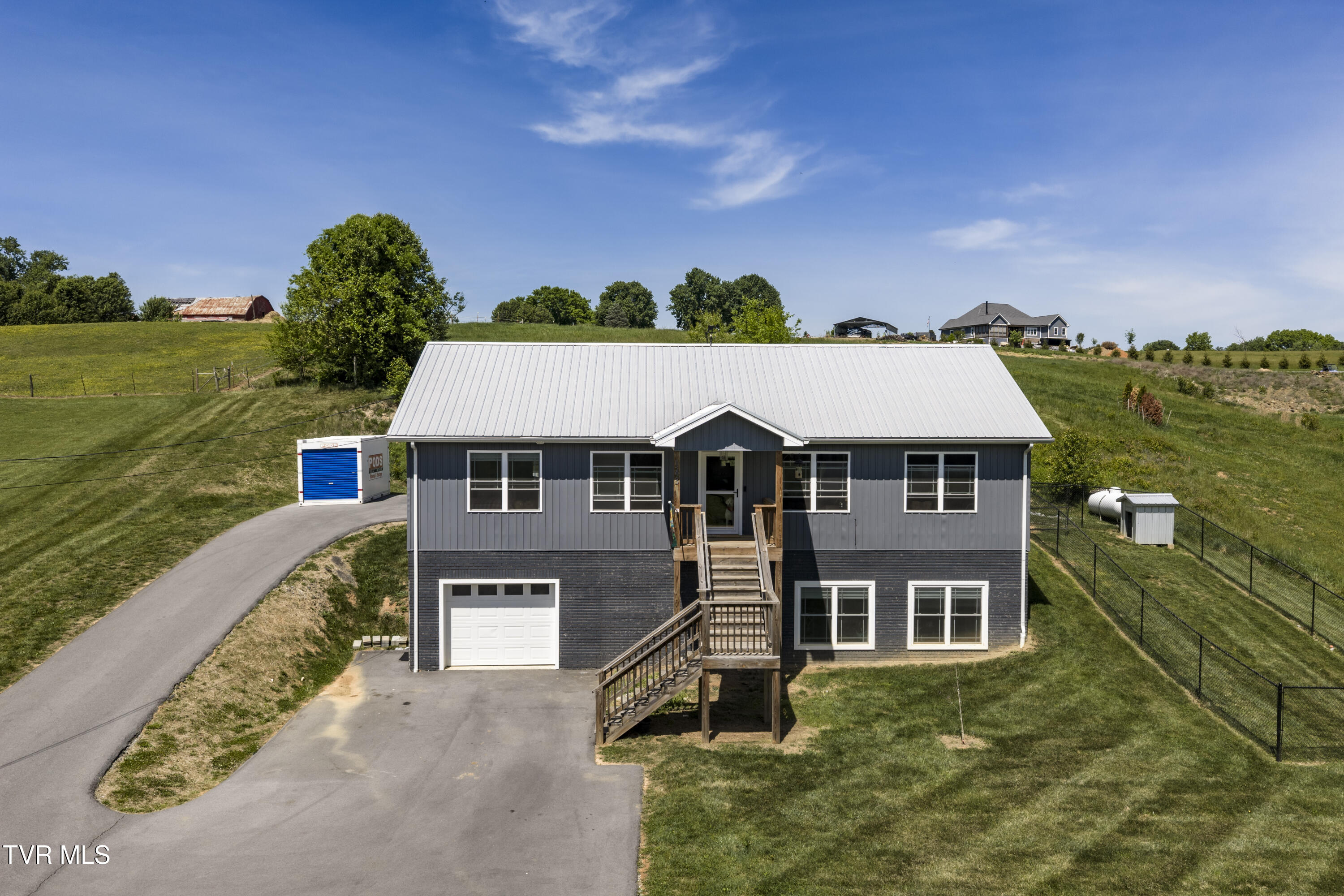 143 Stage Road Jonesborough, TN 37659 - Photo 40 of 48 Front View-Aerial