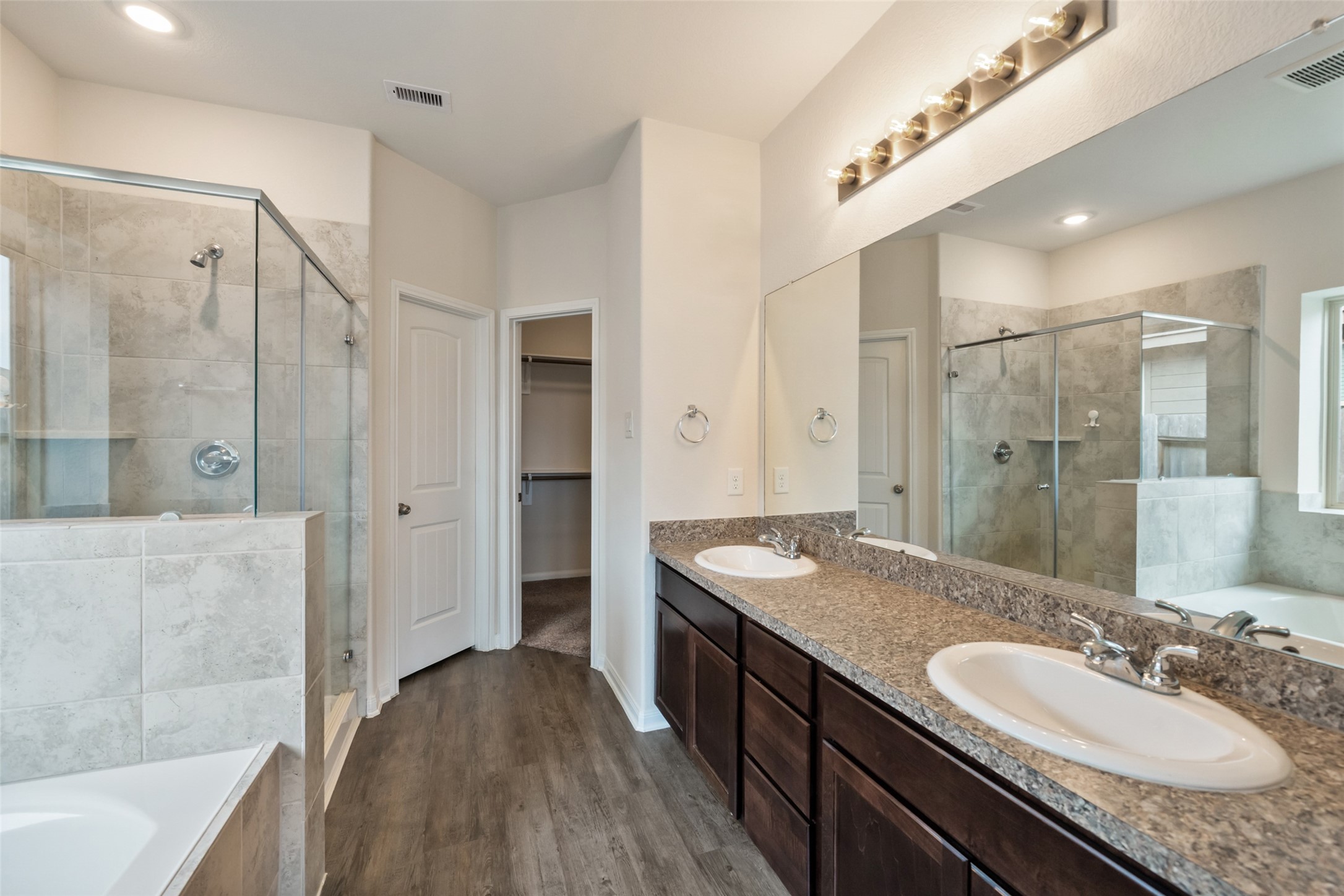 3626 Karissa Road Conroe, TX 77306 - Photo 16 of 34