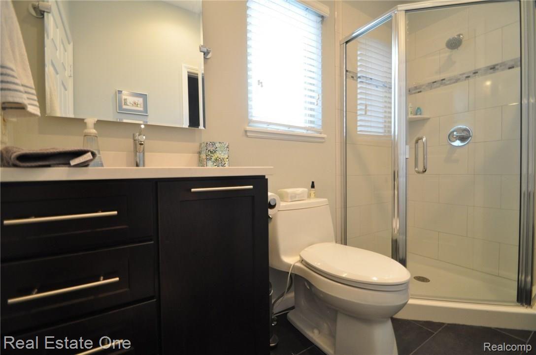 600 Lehigh Road Rochester, MI 48307 - Photo 18 of 30 18.JPG
