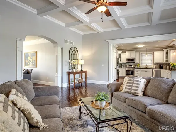 $1,275,000 | 3812 Boulder Drive, Edwardsville, IL 62025