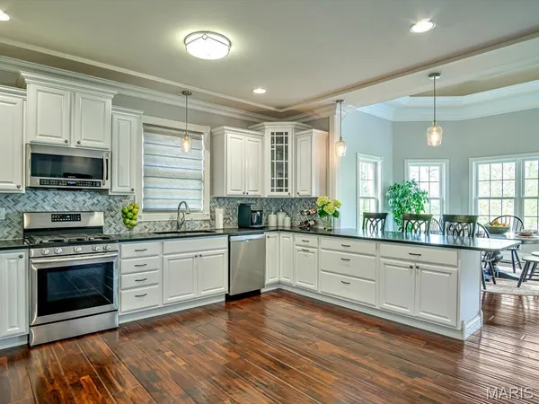 $1,275,000 | 3812 Boulder Drive, Edwardsville, IL 62025