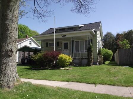 365 7th Street Manistee, MI 49660 - Photo 2 of 33 1a