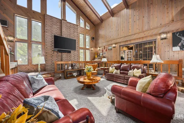 $575,000 | Undisclosed Address, Onyx, CA 93255