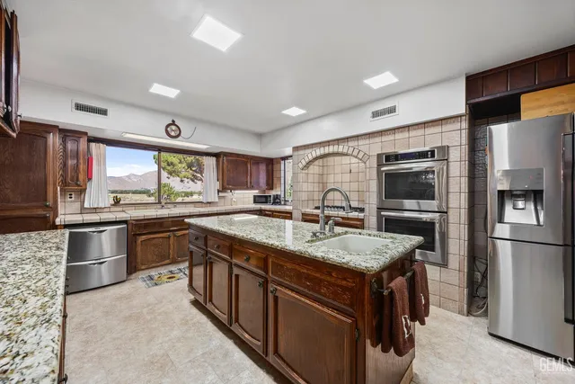 $575,000 | Undisclosed Address, Onyx, CA 93255