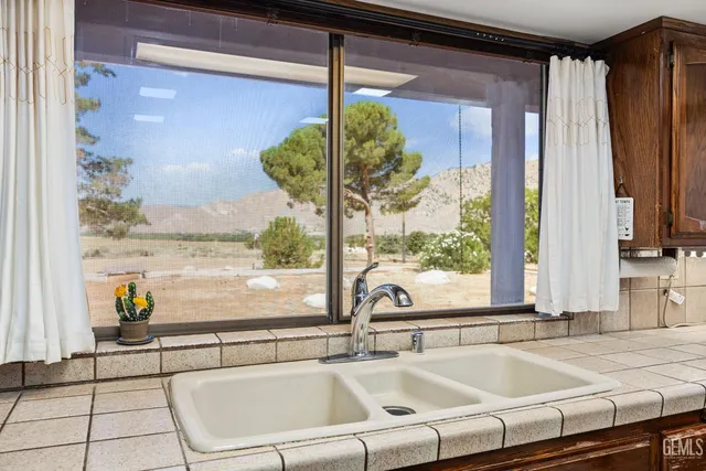 $575,000 | Undisclosed Address, Onyx, CA 93255