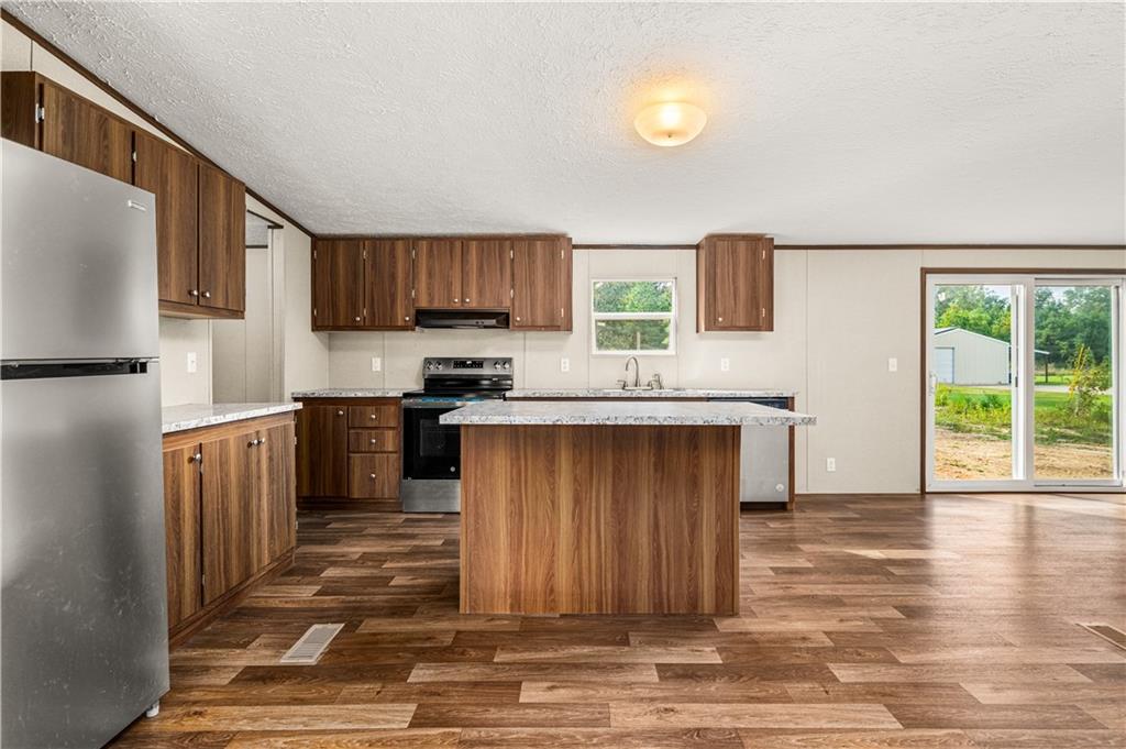 563 Mercer Road Pineville, LA 71360 - Photo 11 of 25