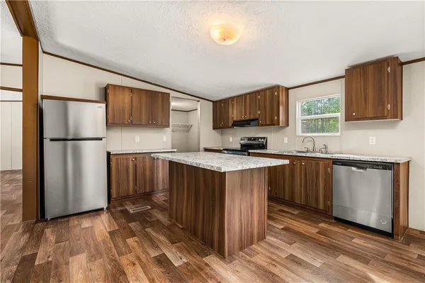 $185,000 | 563 Mercer Road, Pineville, LA 71360