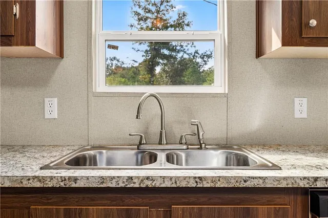 $185,000 | 563 Mercer Road, Pineville, LA 71360