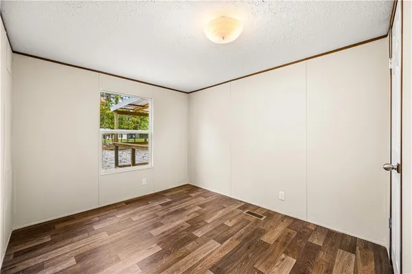 $185,000 | 563 Mercer Road, Pineville, LA 71360