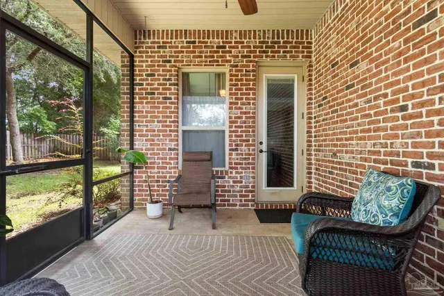 a view of a yard with plants