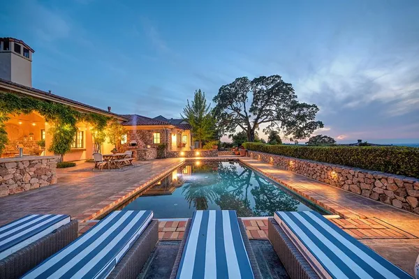 $4,100,000 | 4610 Gresham Drive, El Dorado Hills, CA 95762
