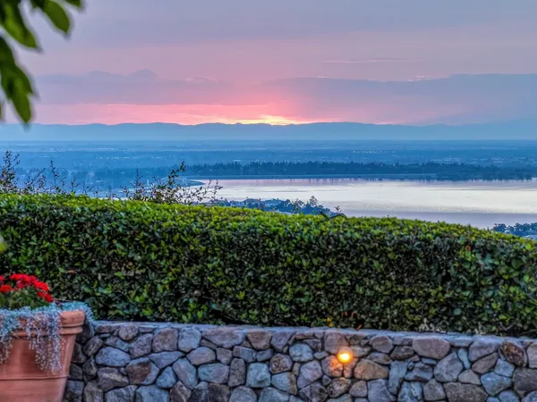 $4,100,000 | 4610 Gresham Drive, El Dorado Hills, CA 95762