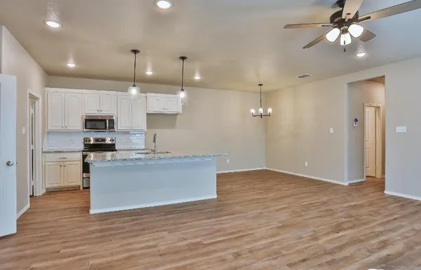 $380,000 | 1221 Preston Trail, Wolfforth, TX 79382