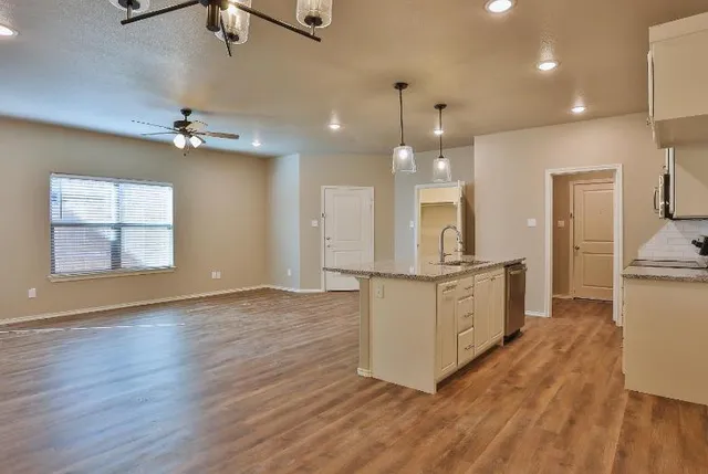 $380,000 | 1221 Preston Trail, Wolfforth, TX 79382