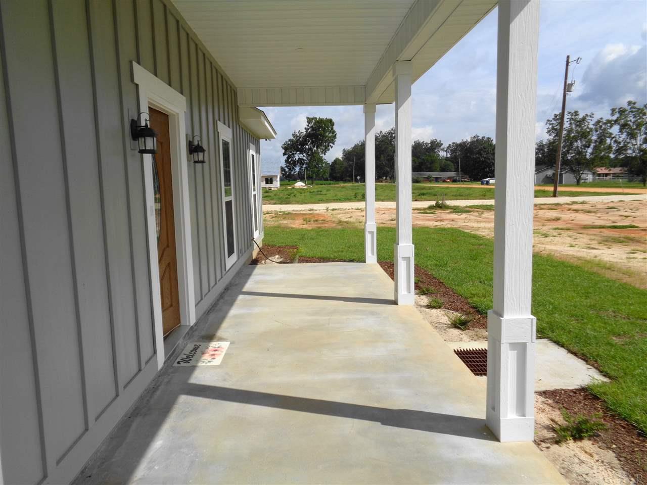 3300 Woods Road Atmore, AL 36502 - Photo 4 of 48