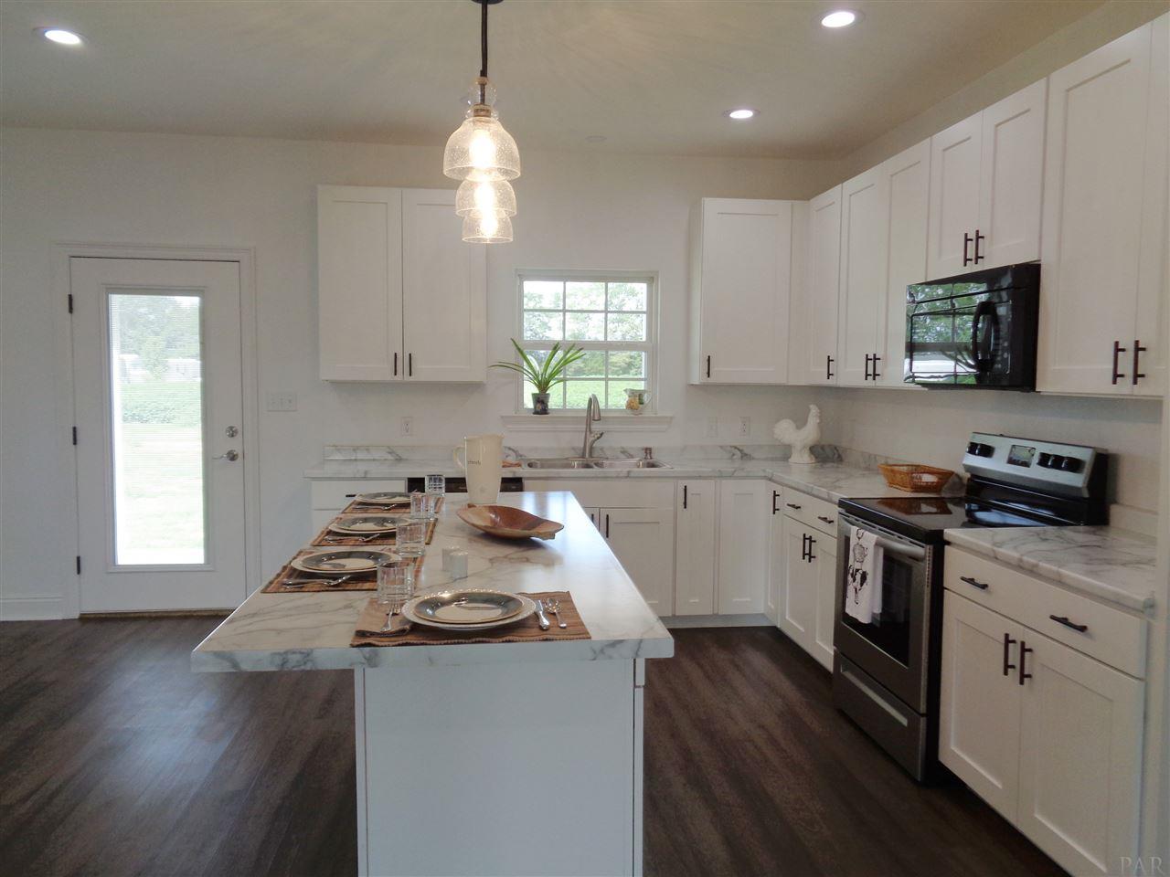3300 Woods Road Atmore, AL 36502 - Photo 9 of 48