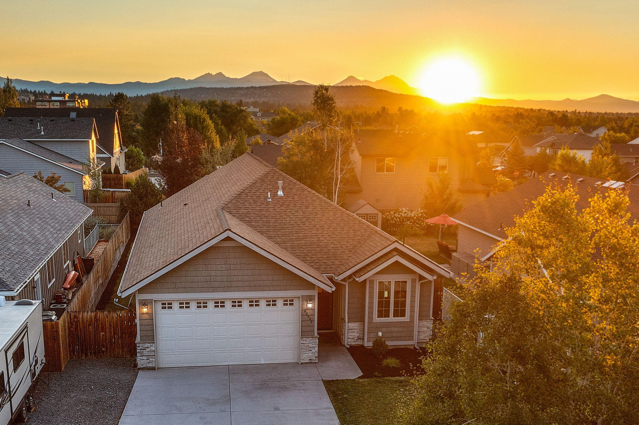 62529 Eagle Road Bend, OR 97701 - Photo 33 of 40 33