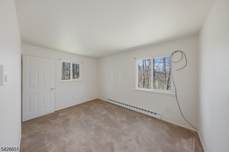 15 Karen Road Vernon, NJ 07422 - Photo 20 of 33