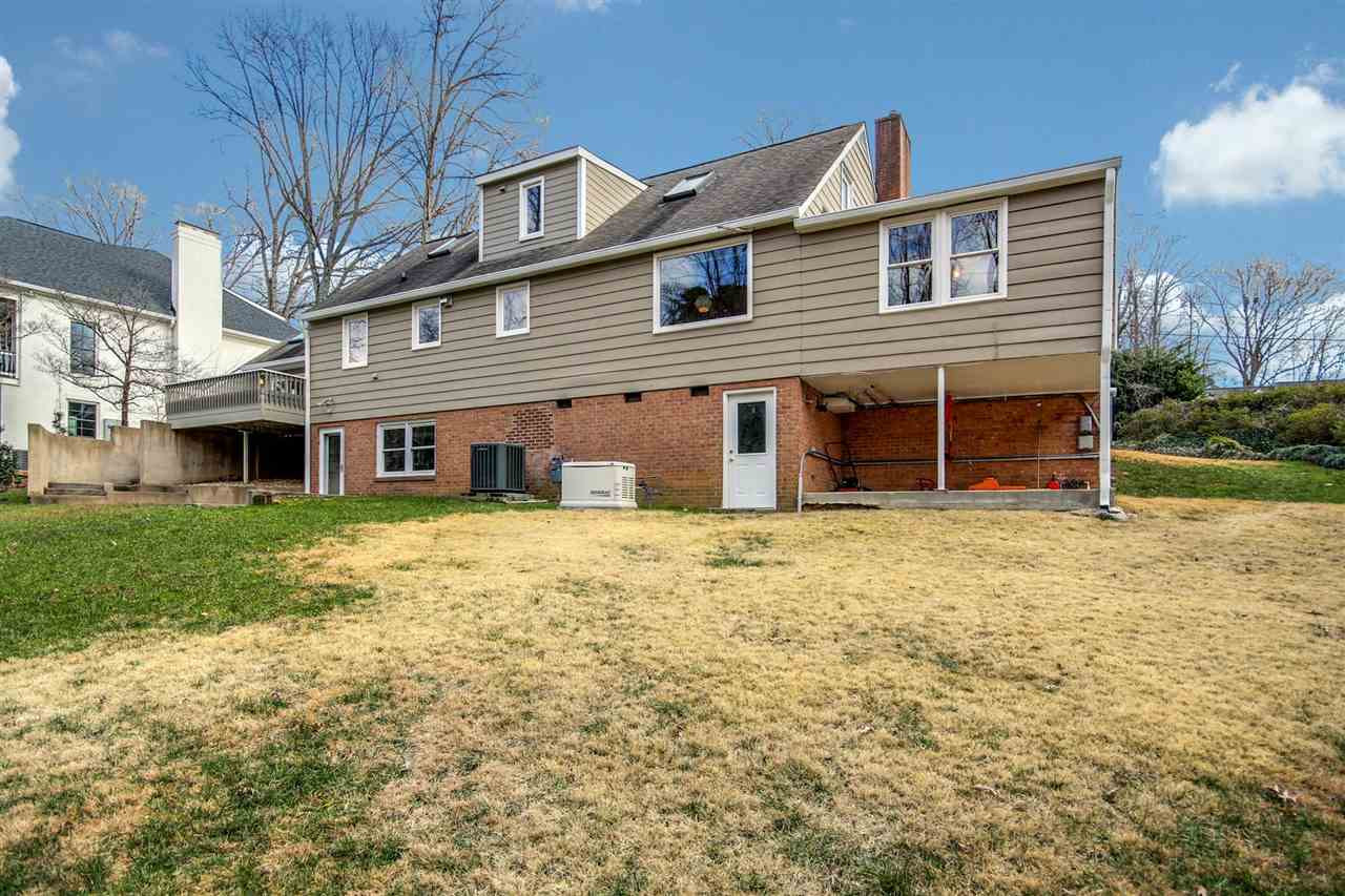 4233 Rowan Street Raleigh, NC 27609 - Photo 28 of 30 Exterior Back