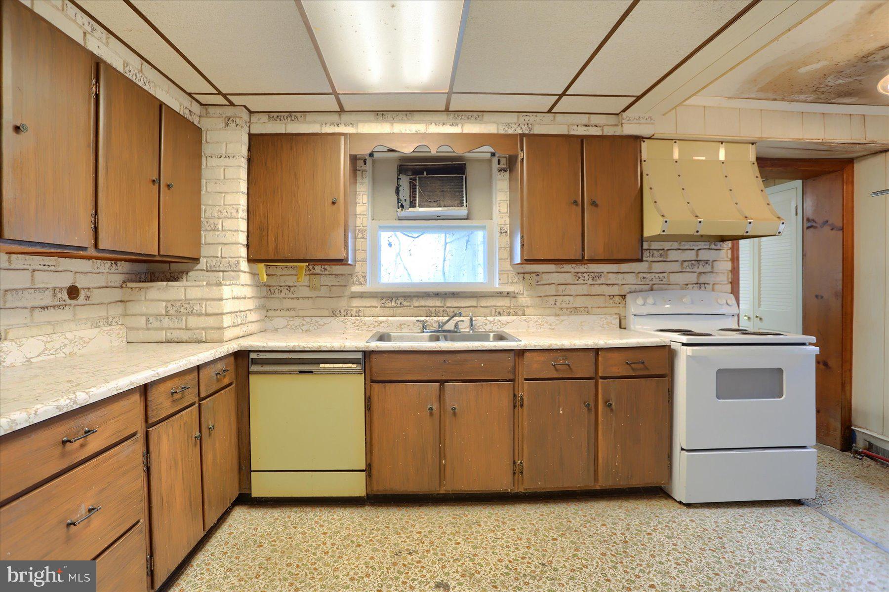 4401 Middle Ridge Road Newport, PA 17074 - Photo 16 of 76 Gallery Image 16
