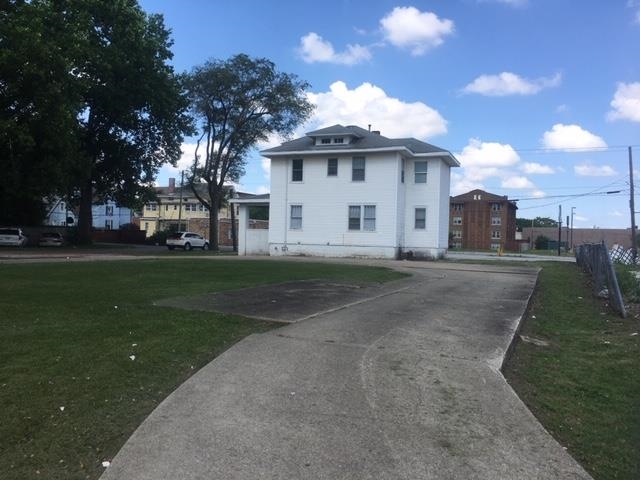 617 East Pine Street Springfield, IL 62703 - Photo 34 of 38 Gallery Image 34