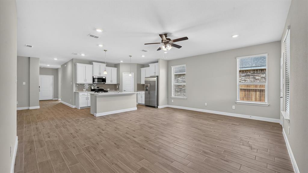 724 Rubicon Road Justin, TX 76247 - Photo 8 of 27