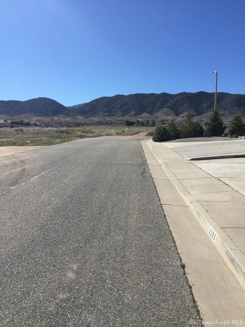 0 Pinon Street Tehachapi, CA 93561 - Photo 21 of 35 Street view look west