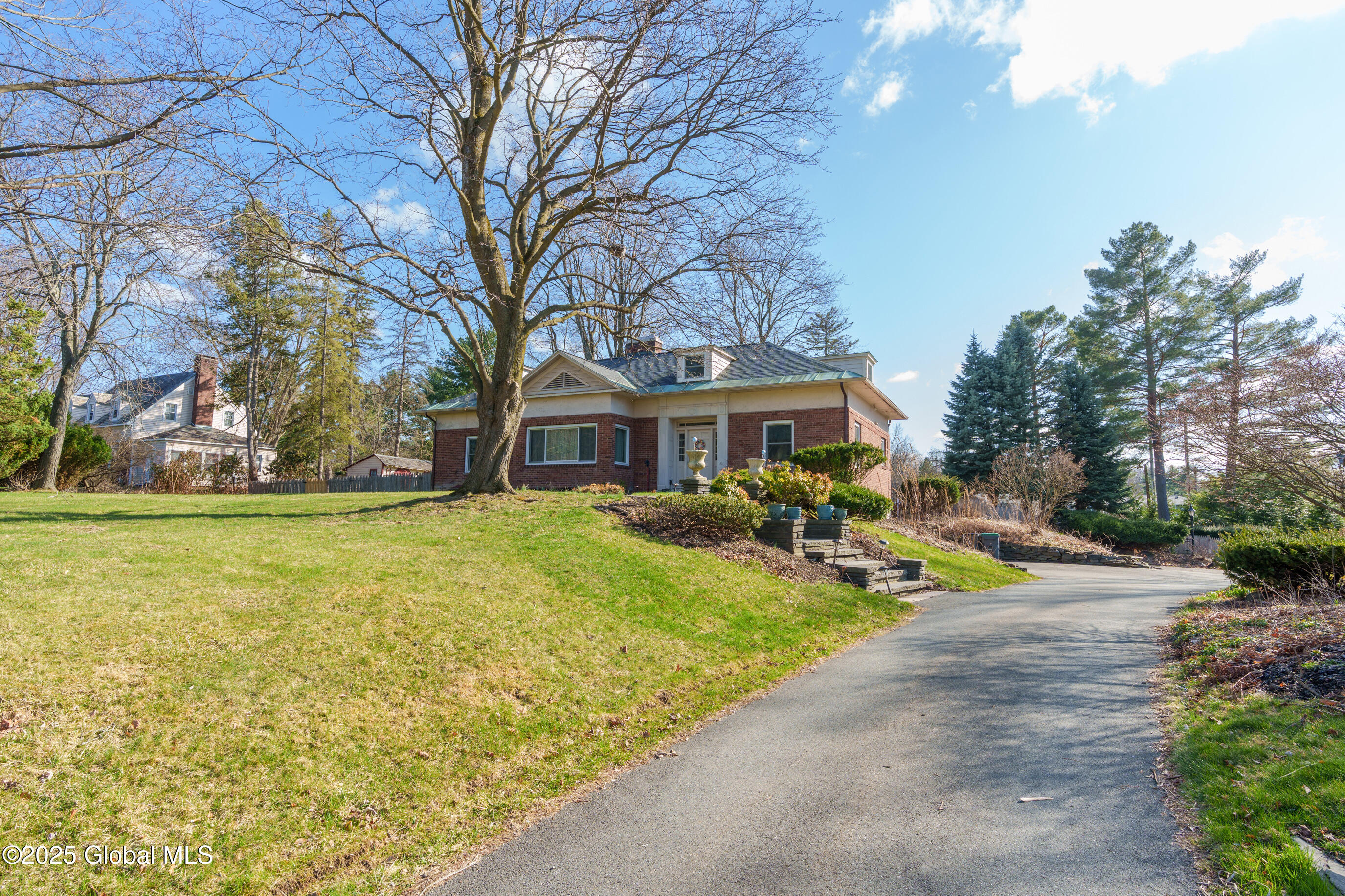 2500 Troy Schenectady Road Niskayuna, NY 12309 - Photo 3 of 60 003-2500-Troy-Schenectady-Rd