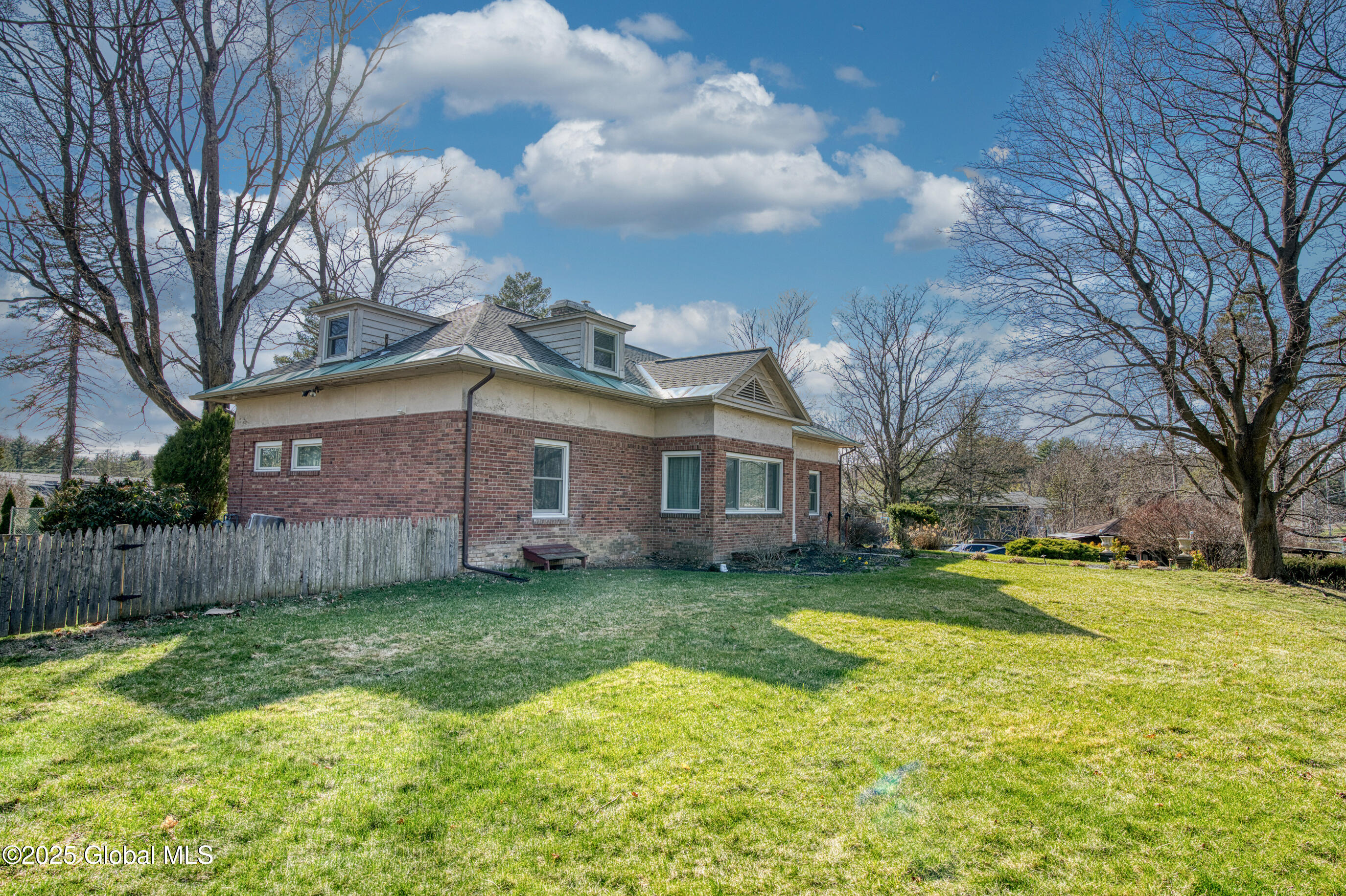 2500 Troy Schenectady Road Niskayuna, NY 12309 - Photo 4 of 60 006-2500-Troy-Schenectady-Rd