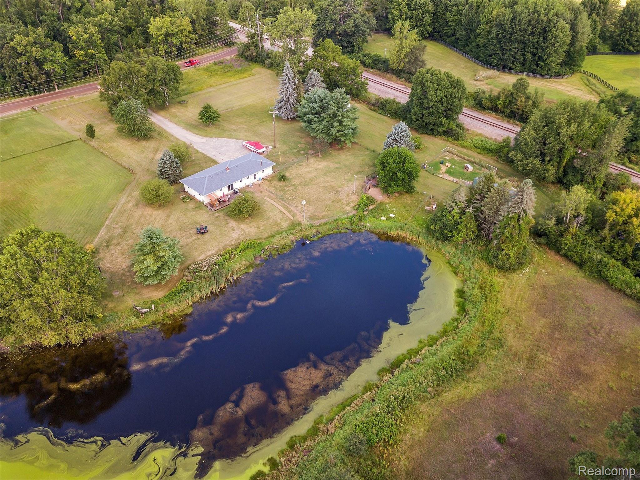 5050 Edgar Road Clarkston, MI 48346 - Photo 40 of 47 40-5050-Edgar-WindowStill-Real-Esta.jpg