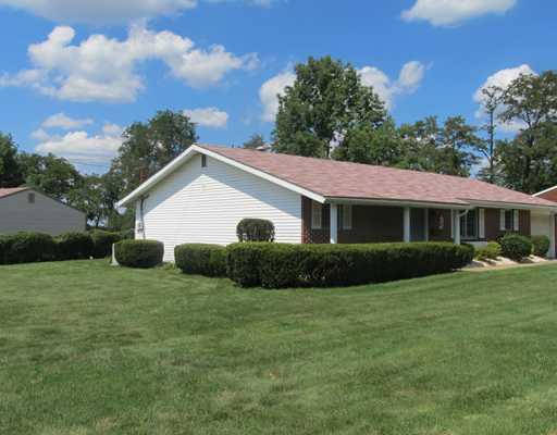 858 5 Pines Road North Huntingdon, PA 15642 - Photo 2 of 18 Exterior Front. This view shows flat usable side yard. Corner lot.