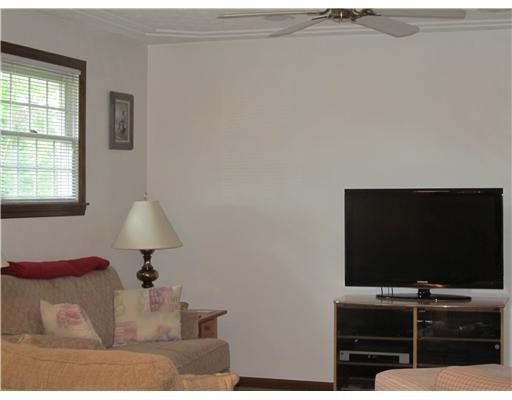 858 5 Pines Road North Huntingdon, PA 15642 - Photo 8 of 18 Den/Family/Great Room. Familyroom off dining room.