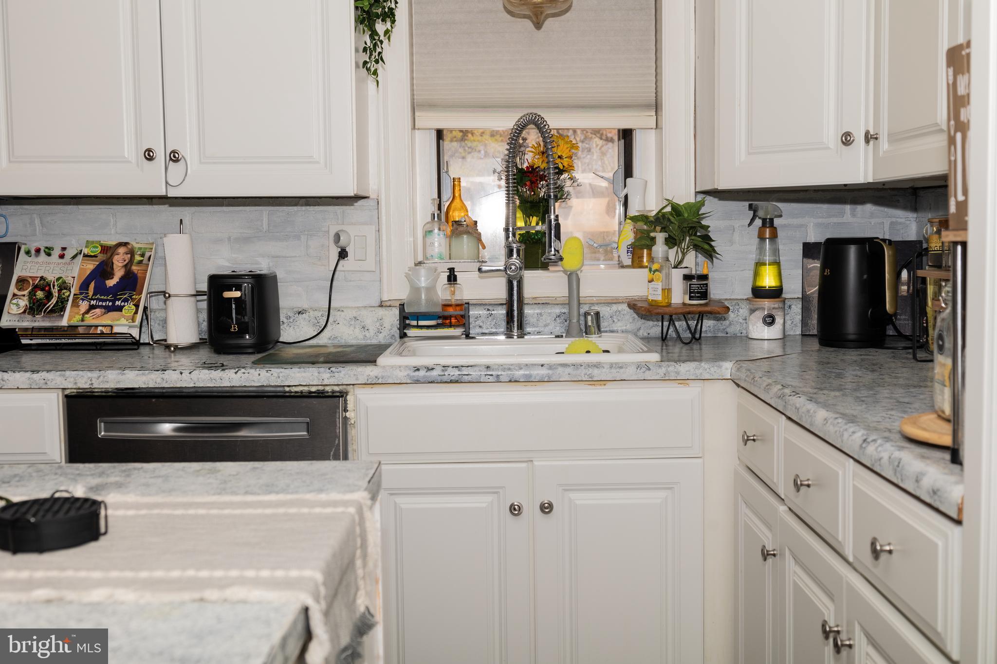 716 Eucla Drive Accokeek, MD 20607 - Photo 12 of 36