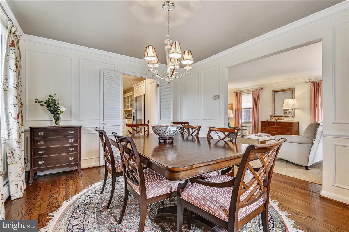 1805 Leadburn Road Baltimore, MD 21204 - Photo 14 of 79 Dining room