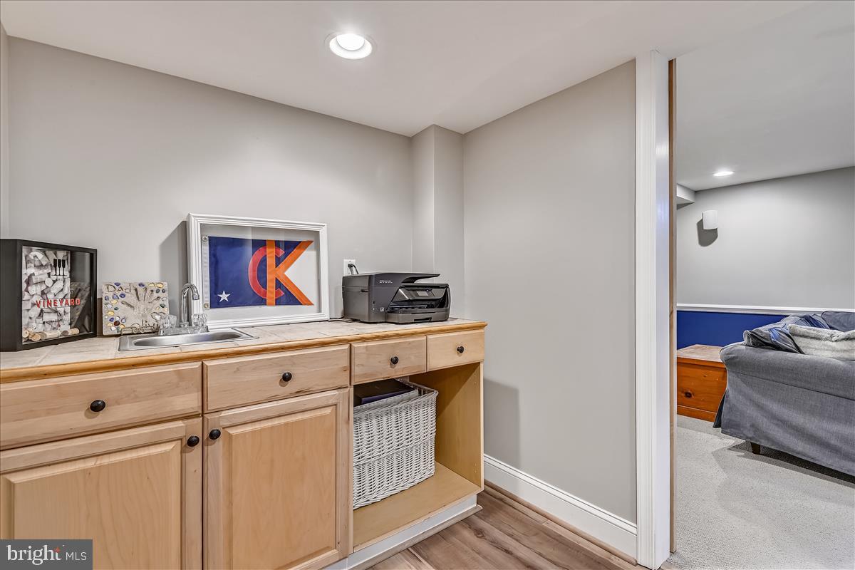 1805 Leadburn Road Baltimore, MD 21204 - Photo 58 of 79 Lower level office