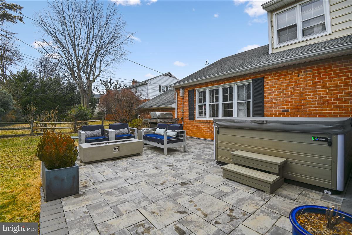 1805 Leadburn Road Baltimore, MD 21204 - Photo 66 of 79 Outdoor patio