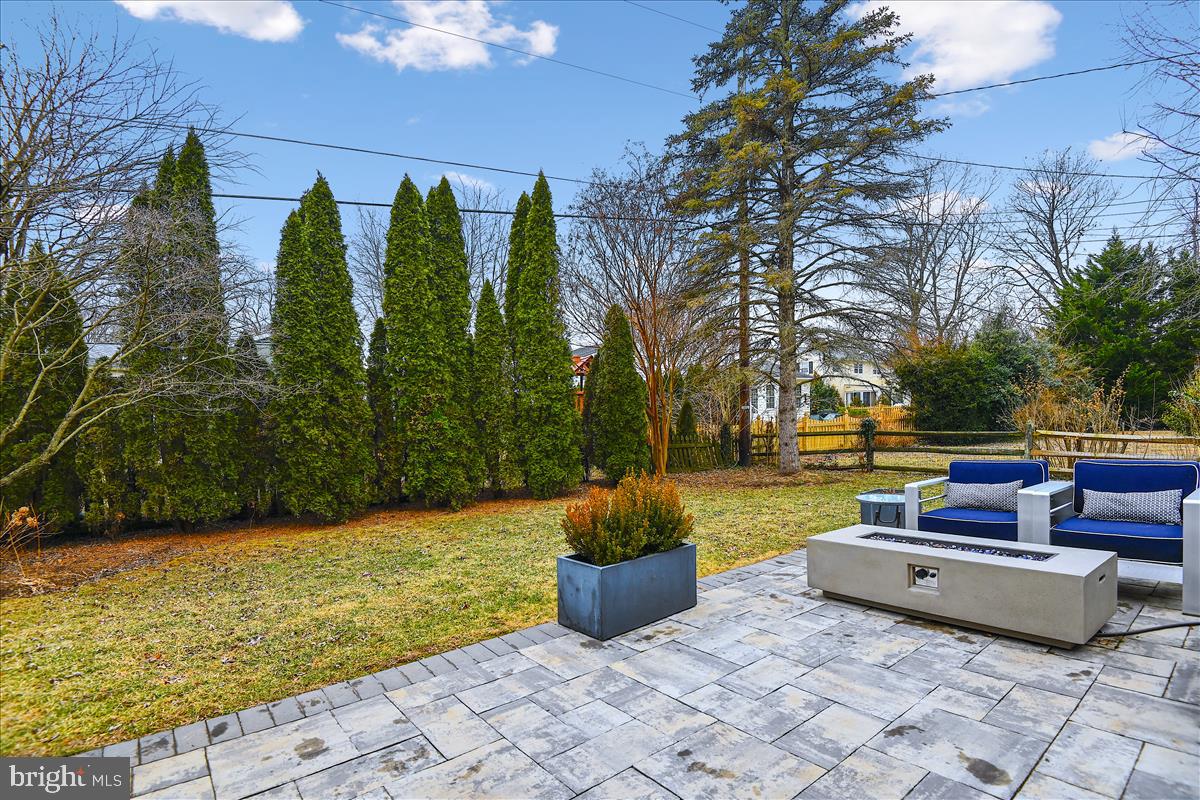 1805 Leadburn Road Baltimore, MD 21204 - Photo 67 of 79 Outdoor patio
