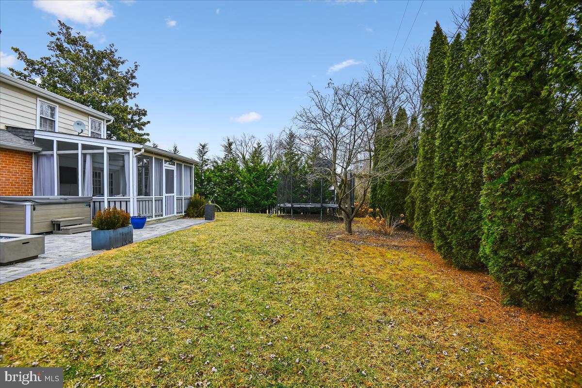 1805 Leadburn Road Baltimore, MD 21204 - Photo 68 of 79 View of yard