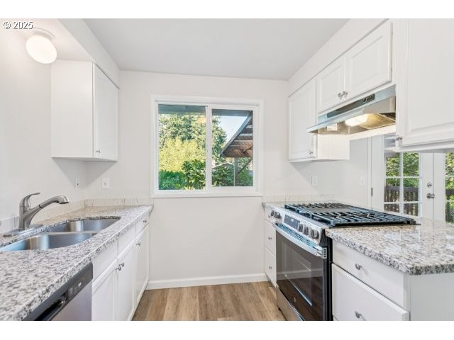 14009 Southeast Foster Road Portland, OR 97236 - Photo 12 of 35 Gallery Image 12